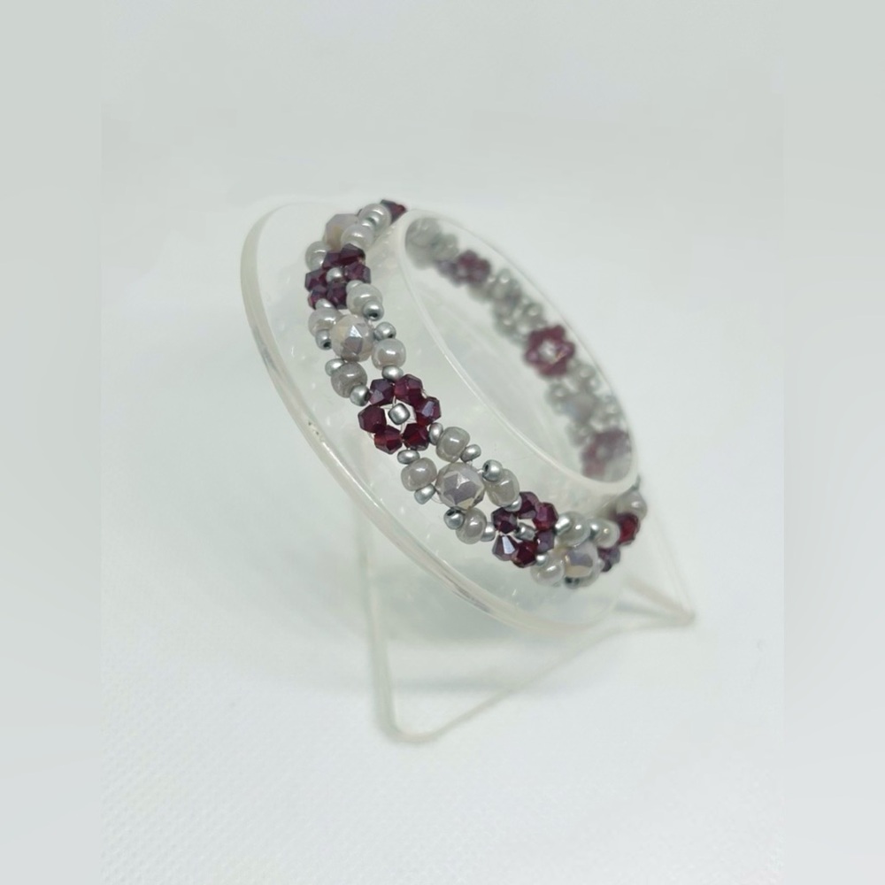 Scarlet Heart Bracelet – Handmade Floral Stretch Bracelet with Crystal & Bicone